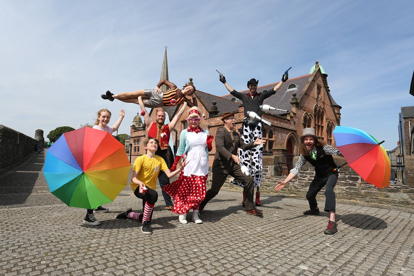 9_-_circus_outside_-_credit__lorcan_doherty-1.jpg